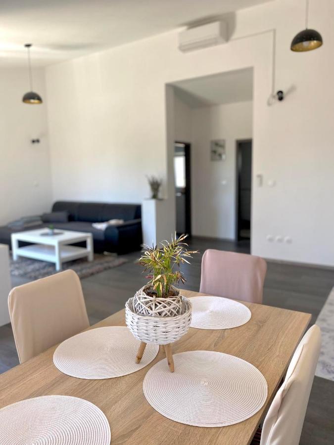 Apartman Ritta Biograd Na Moru Buitenkant foto