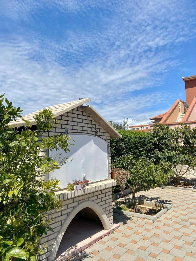 Apartman Ritta Biograd Na Moru Buitenkant foto